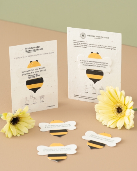 Picture of Plantable bee with card
